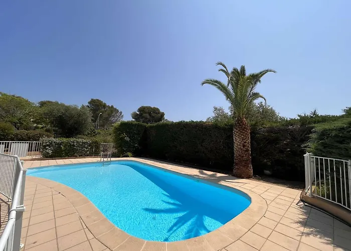 Sr300-012 Appt 2 Pieces Mezzanine 4 Personnes St Raphael * Saint-Raphaël