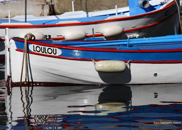 Sr300-012 Appt 2 Pieces Mezzanine 4 Personnes St Raphael Saint-Raphaël