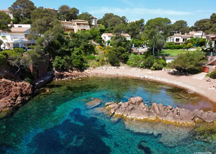 Sr300-012 Appt 2 Pieces Mezzanine 4 Personnes St Raphael *