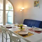 Sr300-012 Appt 2 Pièces Mezzanine 4 Personnes St Raphael Saint-Raphaël