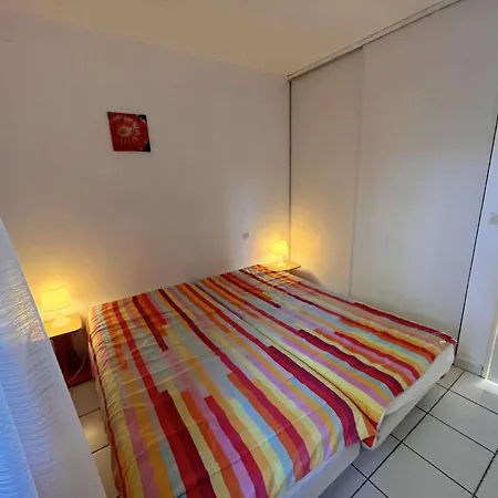 Apartamento Sr300-012 Appt 2 Pieces Mezzanine 4 Personnes St Raphael *