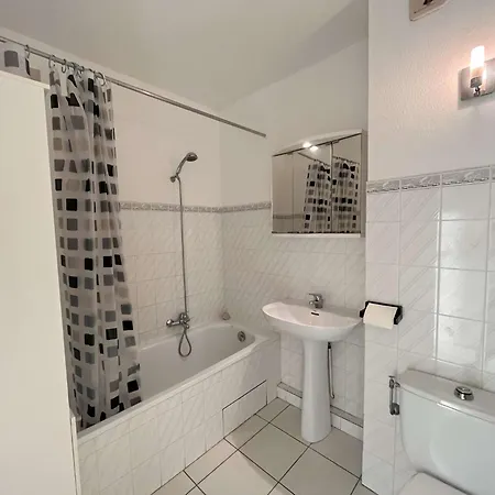 Apartamento Sr300-012 Appt 2 Pieces Mezzanine 4 Personnes St Raphael