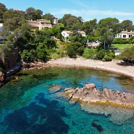 Sr300-012 Appt 2 Pièces Mezzanine 4 Personnes St Raphael *